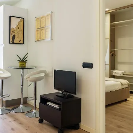 Homeathotel Brera Mercato Milano